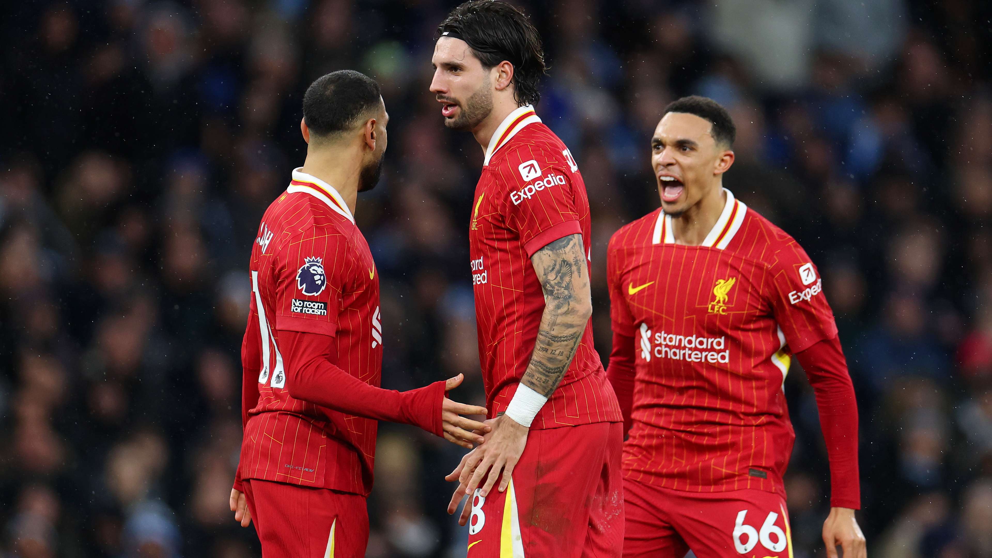 担忧交织的 担忧交织的